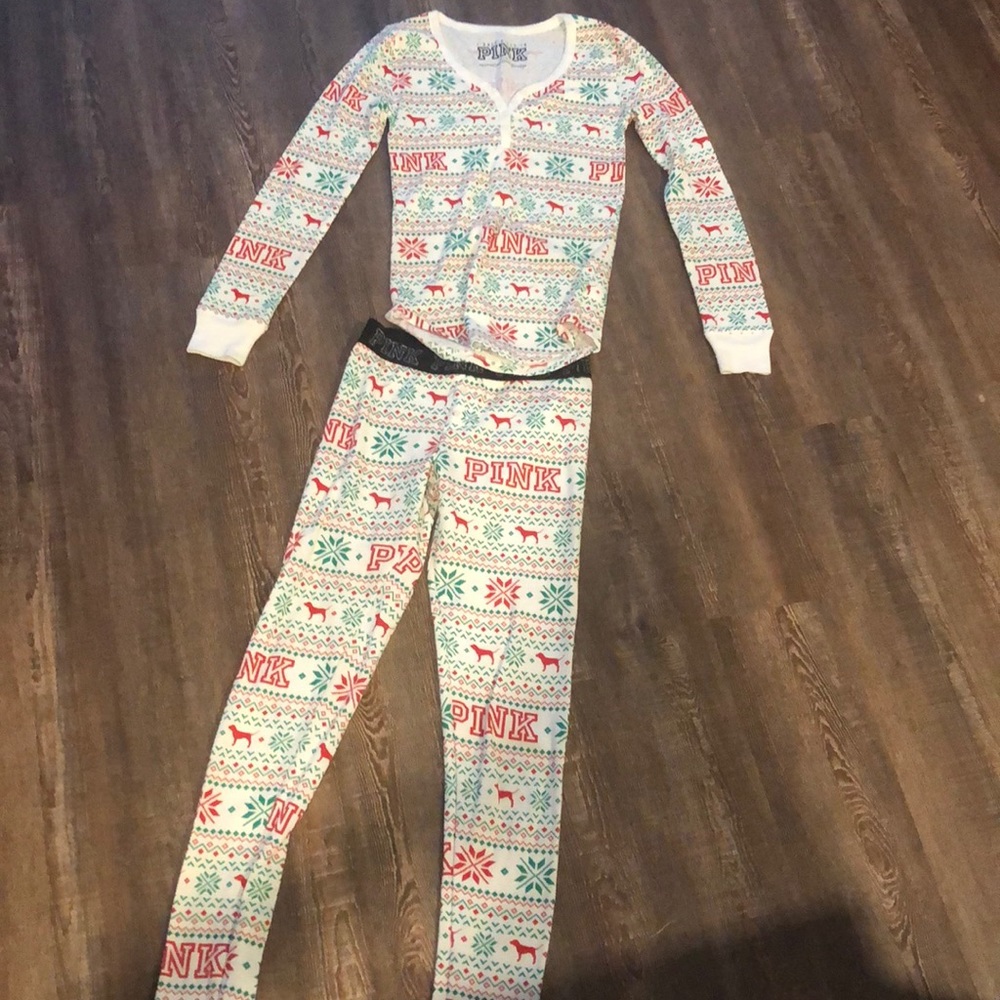 NWOT Christmas pajamas